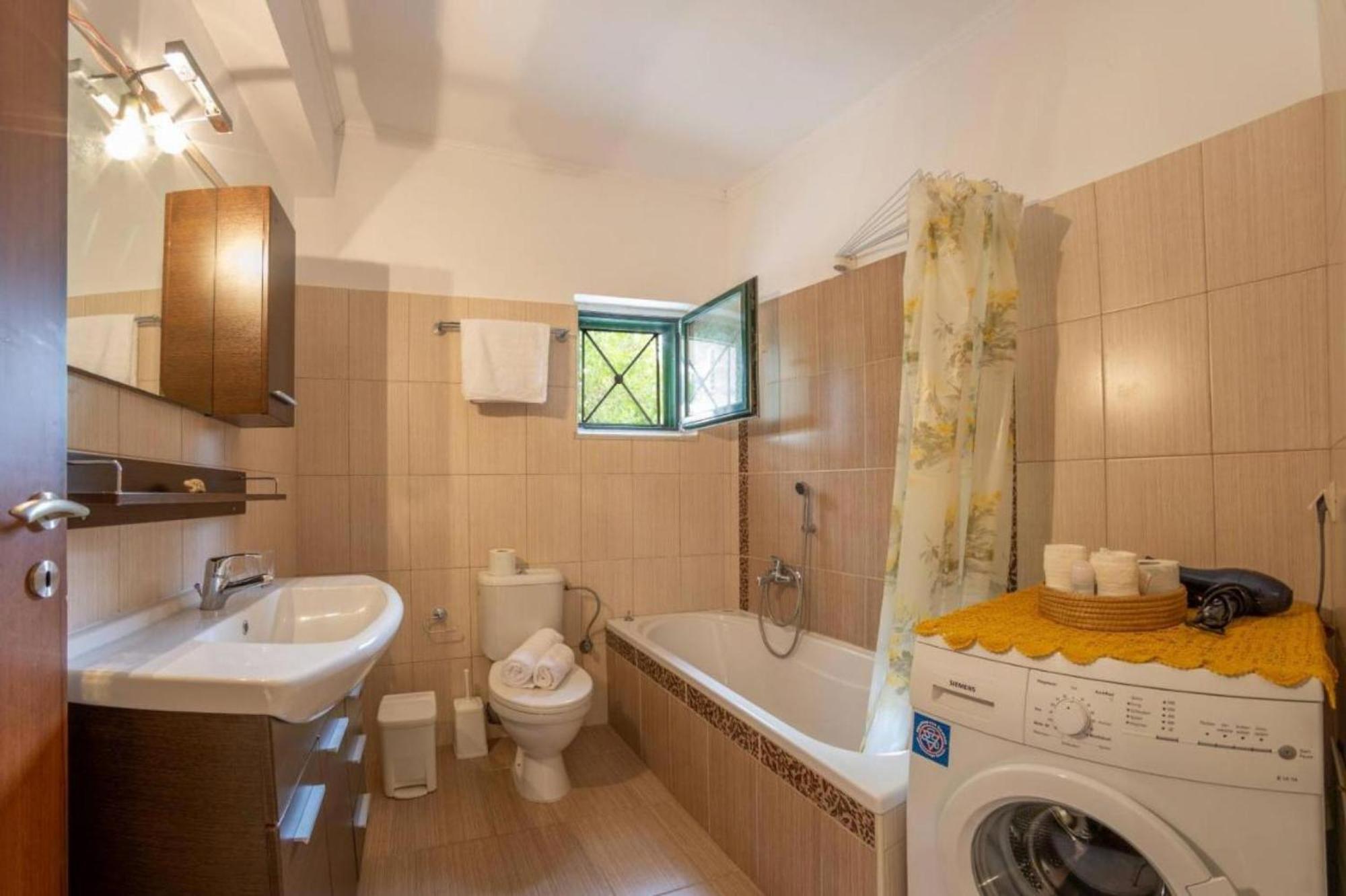Nikis Country House - Lefkada Bnb Private Parking Ligia Exterior foto